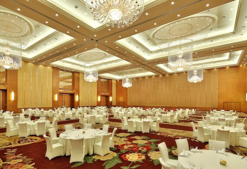 Hotel Intercontinental Sancha Lake, An Ihg