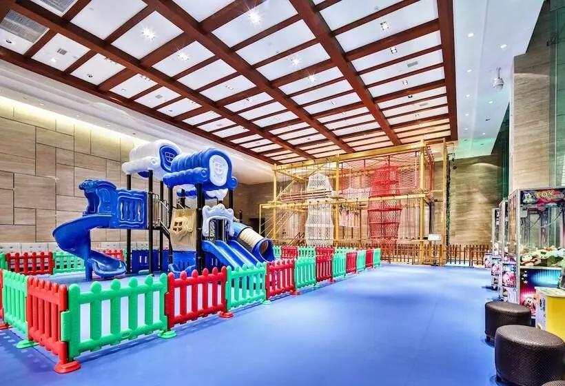 Hotel Intercontinental Sancha Lake, An Ihg