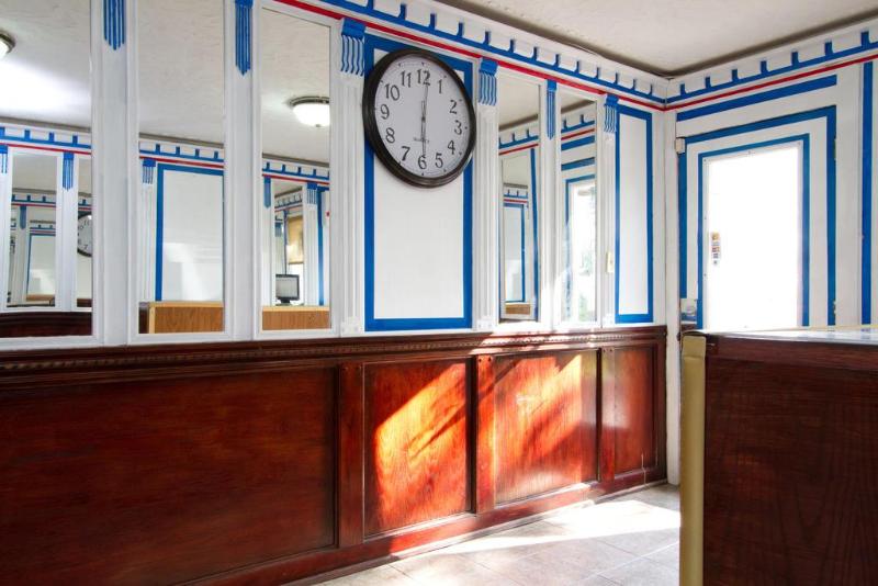 호텔 Knights Inn Lindsay