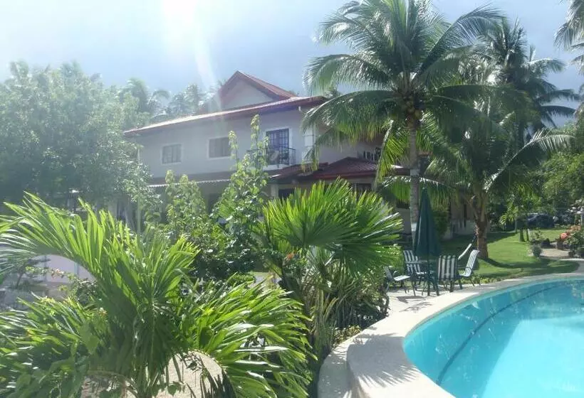 Szálloda Las Flores Beachside