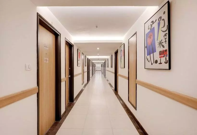 Lemon Tree Hotel Chandigarh