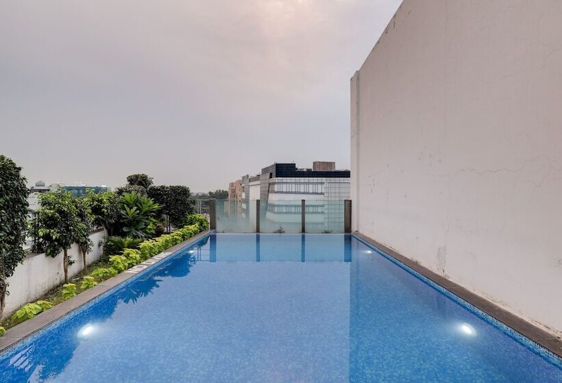 Lemon Tree Hotel Chandigarh