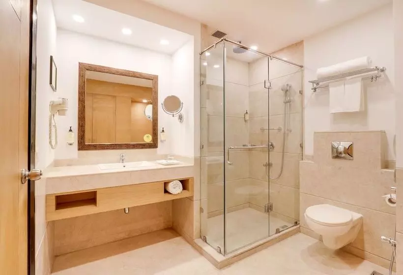 Lemon Tree Hotel Chandigarh