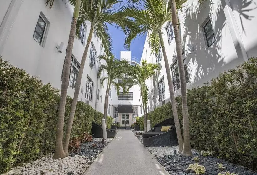 Szálloda Lincoln Arms Suites