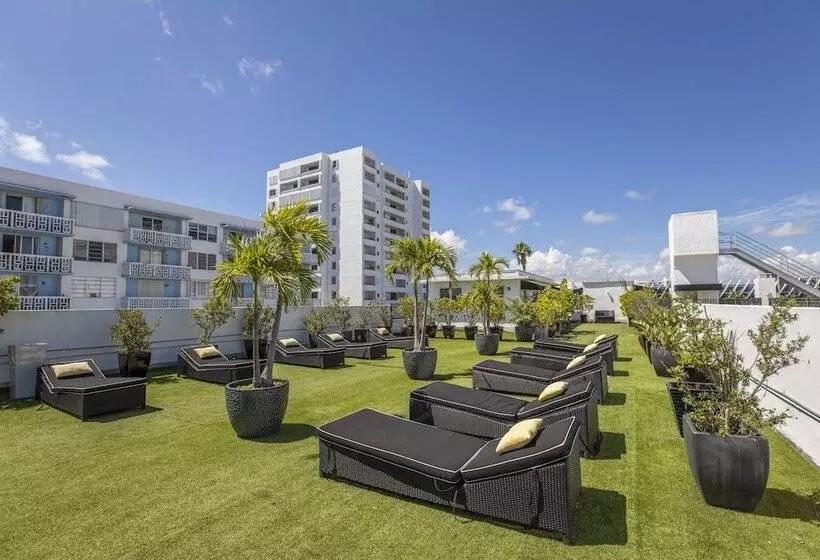 Szálloda Lincoln Arms Suites