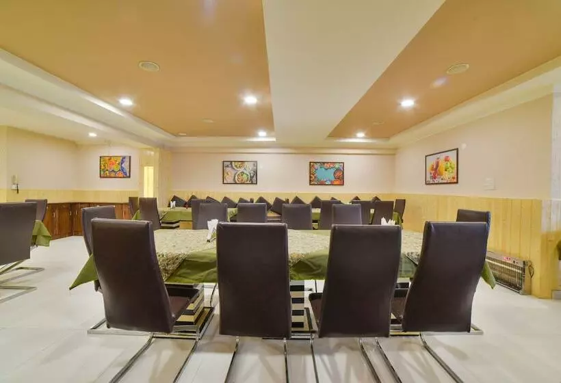 Отель Mint Tarika Resort