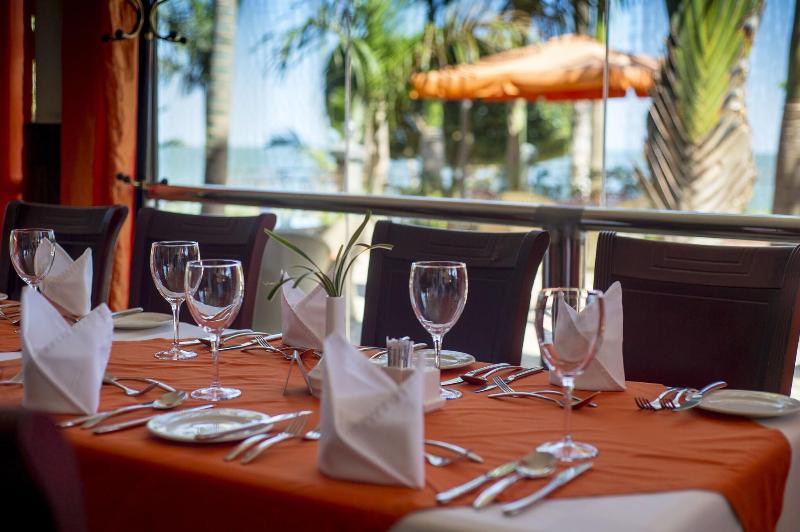 Protea Hotel By Marriott Entebbe