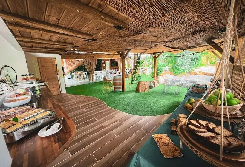 هتل Résidence Tropicana Suites