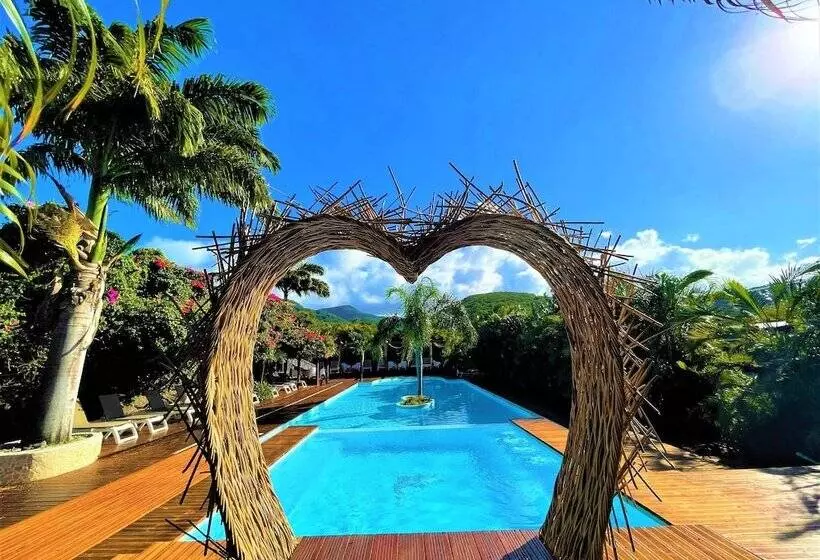 هتل Résidence Tropicana Suites