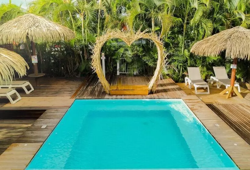 هتل Résidence Tropicana Suites