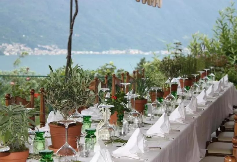 Отель Albergo Rusall