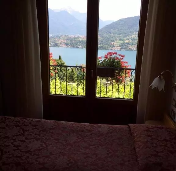 Отель Albergo Rusall