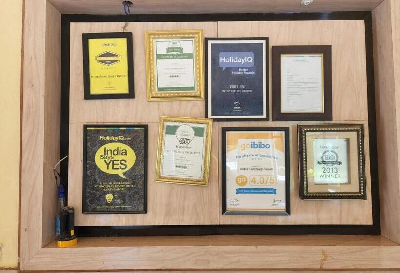 Отель Sanctuary Resort