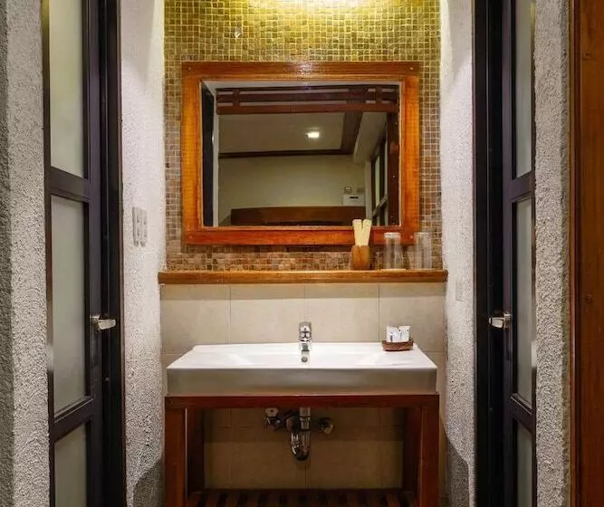 酒店 The Strand Boracay