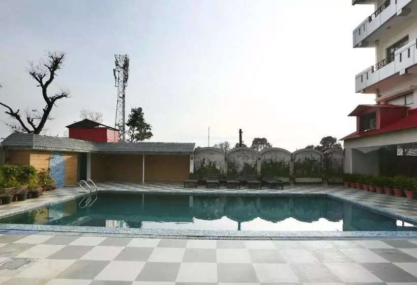 هتل Treebo Trend Gk Conifer