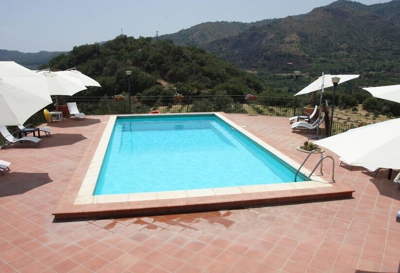 Il Poggio Country Resort