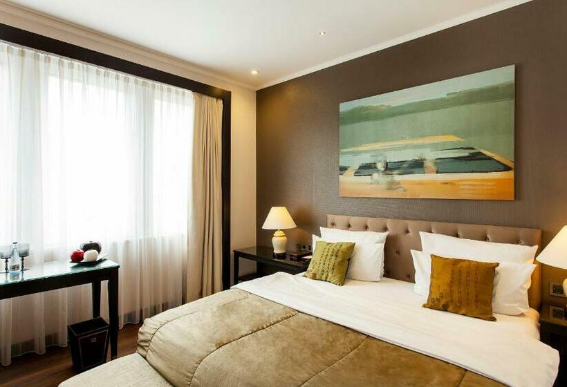 Quentin Boutique Hotel