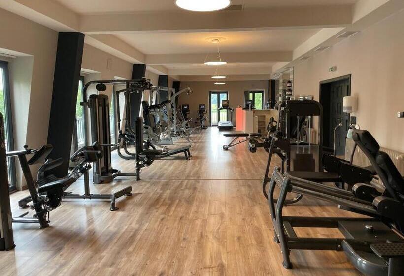 Schloss Auel Boutique Hotel & Design Golf Lodge