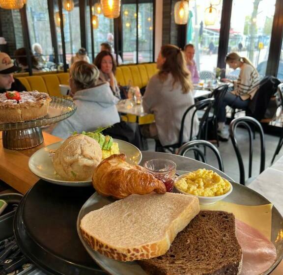 Boutique Hotel Le•bar