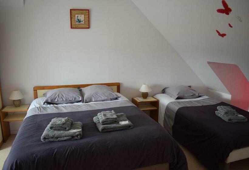 ホテル Auberge De La Vallée De La Douve