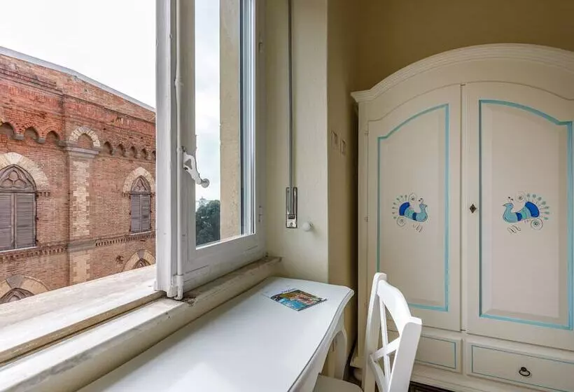 Majatalo Onlyrooms Iv   Sea View & Free Parking