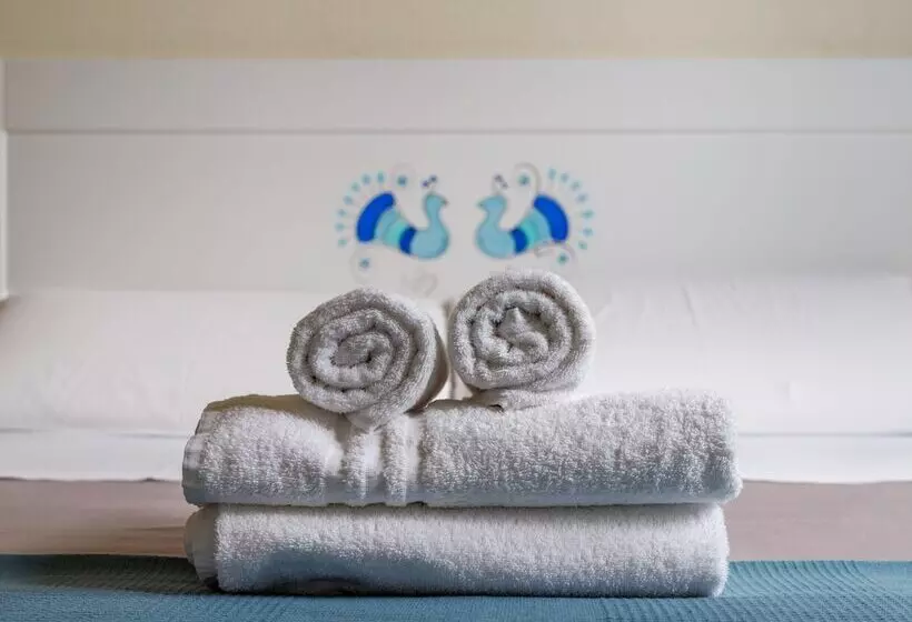 Majatalo Onlyrooms Iv   Sea View & Free Parking