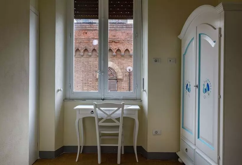 Majatalo Onlyrooms Iv   Sea View & Free Parking