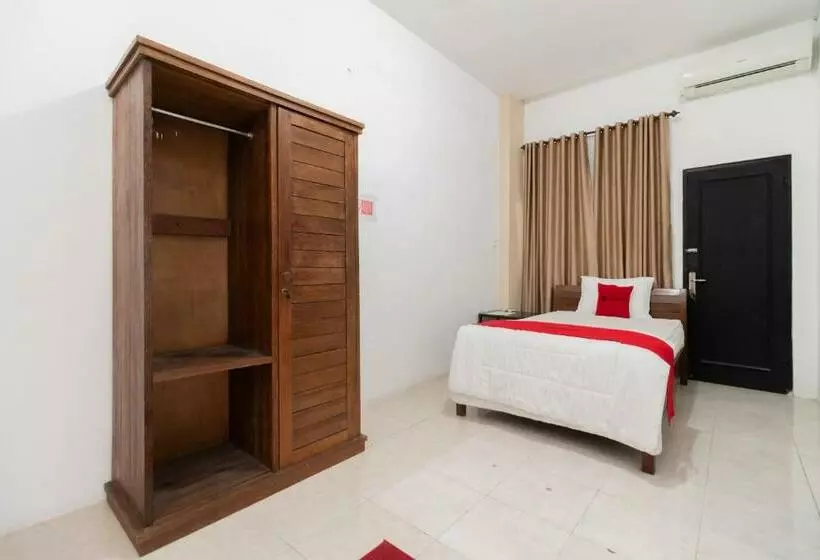 Majatalo Reddoorz Syariah At Jalan Andalas Padang