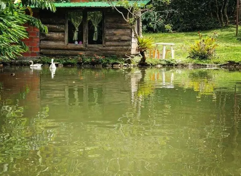 ペンション Sapiens House Cabaña Del Lago