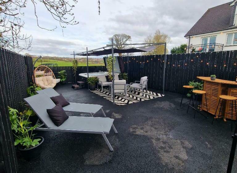 New Amazing The Black Wolf Suite The Grumpy Schnauzer B&b