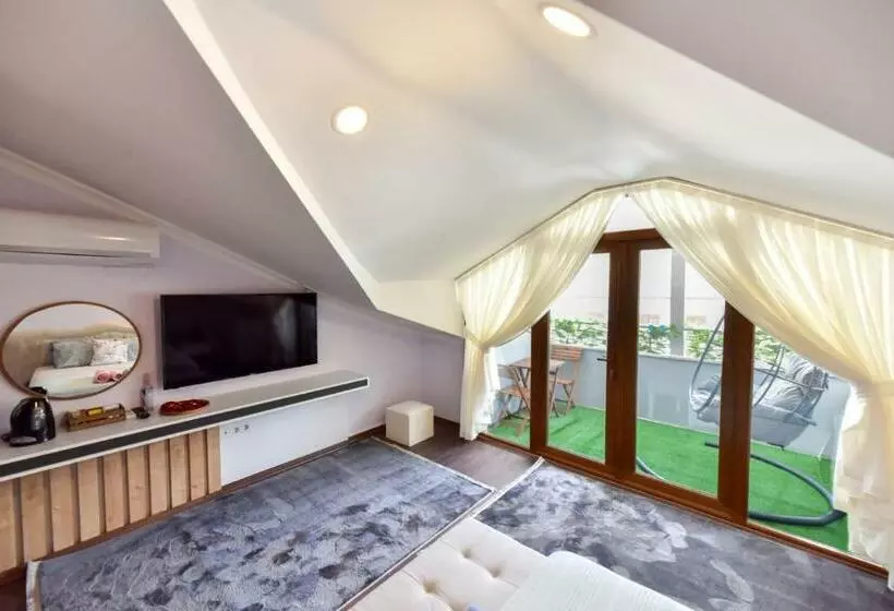 4 Rooms Göcek Apart