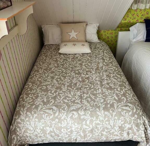 مبيت وإفطار Casa Santiago