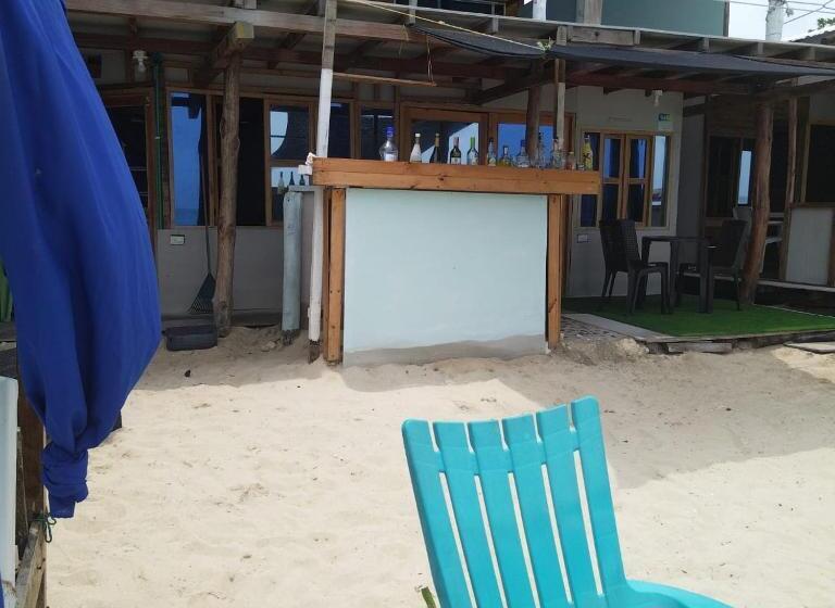 هتل Cabañas Palos Locos