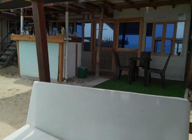 هتل Cabañas Palos Locos