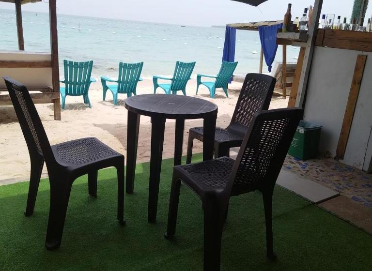 هتل Cabañas Palos Locos