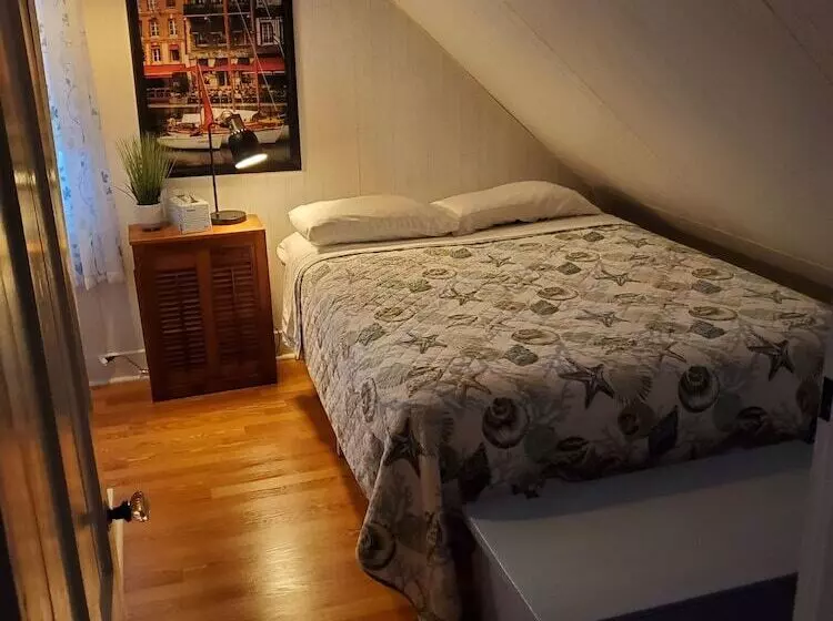 Stillwater Hostel