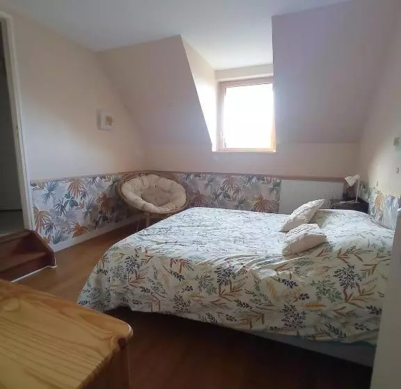 ベッドアンドブレックファースト Chambres D Hôtes La Roche