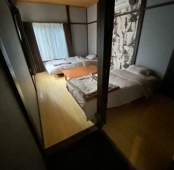 Drive In Ichinomiya Motel