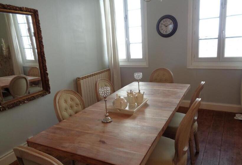 Maison Saint Jacques