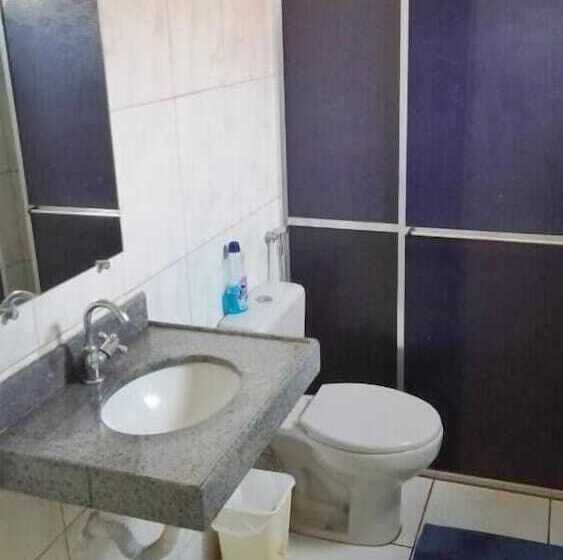 هتل Camping Pousada Primavera Olímpia