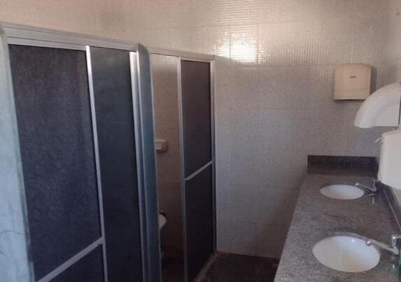 هتل Camping Pousada Primavera Olímpia