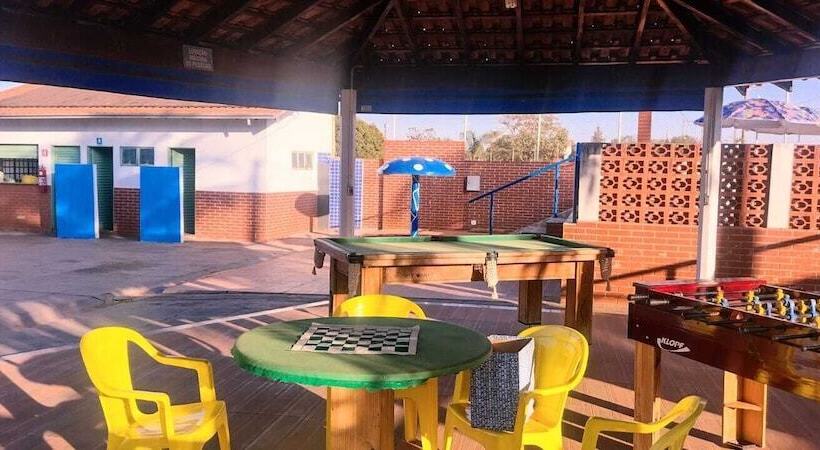 هتل Camping Pousada Primavera Olímpia