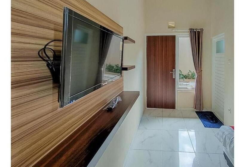 호텔 Reddoorz Near Bns Batu