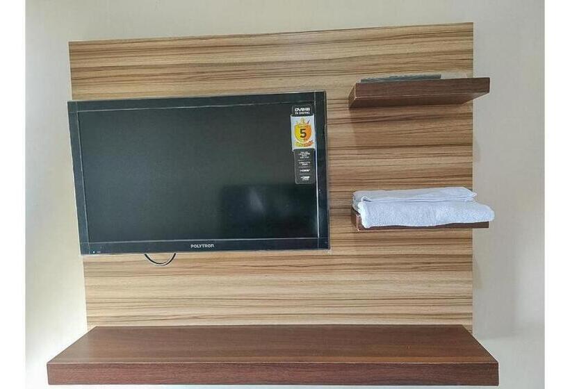 호텔 Reddoorz Near Bns Batu