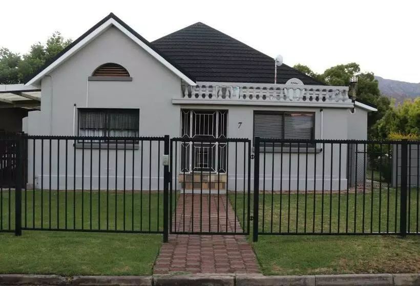 Majatalo Time & Again