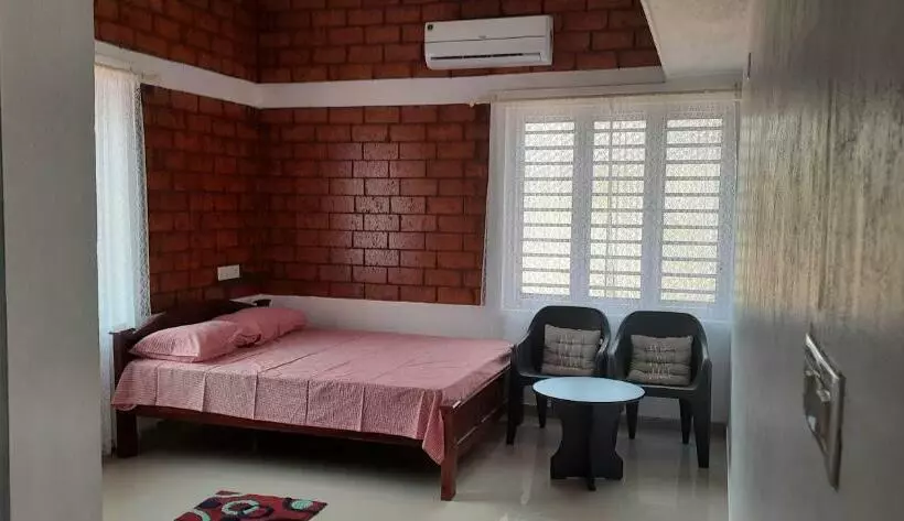 Bed and Breakfast Mazhasmaran