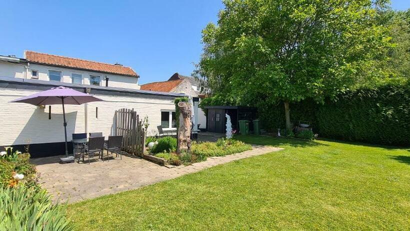 Roos Guesthouse Holiday Appartements