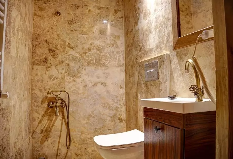 هتل Saliche Cave Suite