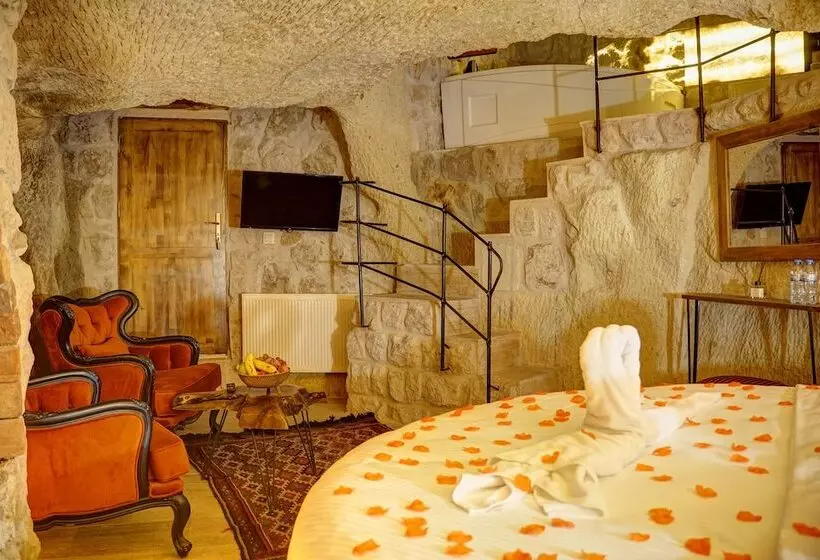 هتل Saliche Cave Suite