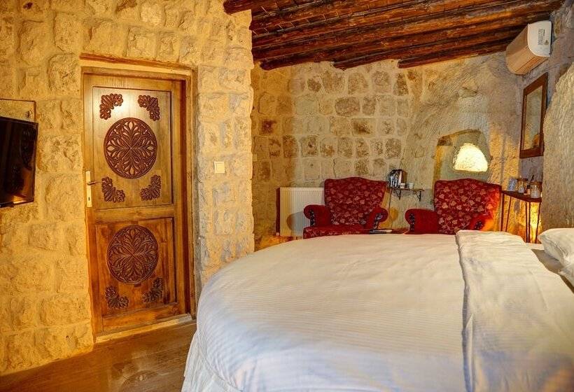 هتل Saliche Cave Suite